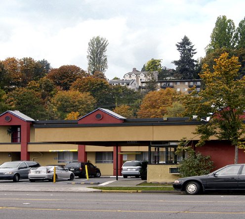 Travelodge University Seattle Washington WA Hotels Motels Relax and meet people in our