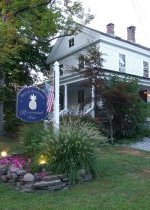 The Riverwind Inn,   ()