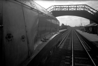 Travel by Edna St. Vincent Millay